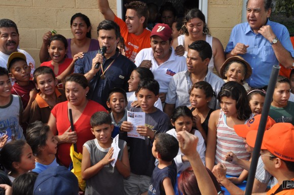 Leopoldo López en el preescolar Jesús de Nazareth