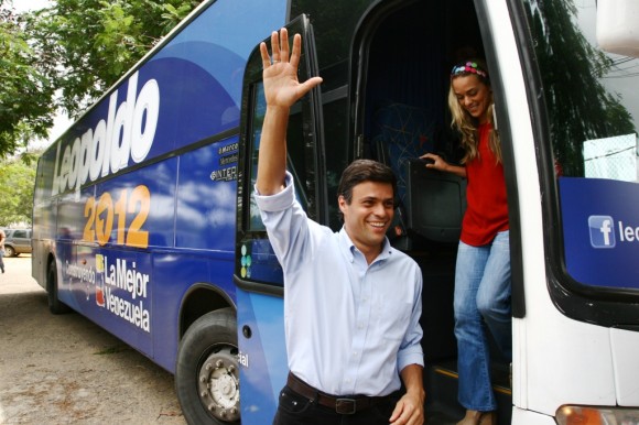 Leopoldo López y Lilian Tintori llegando a Maracaibo